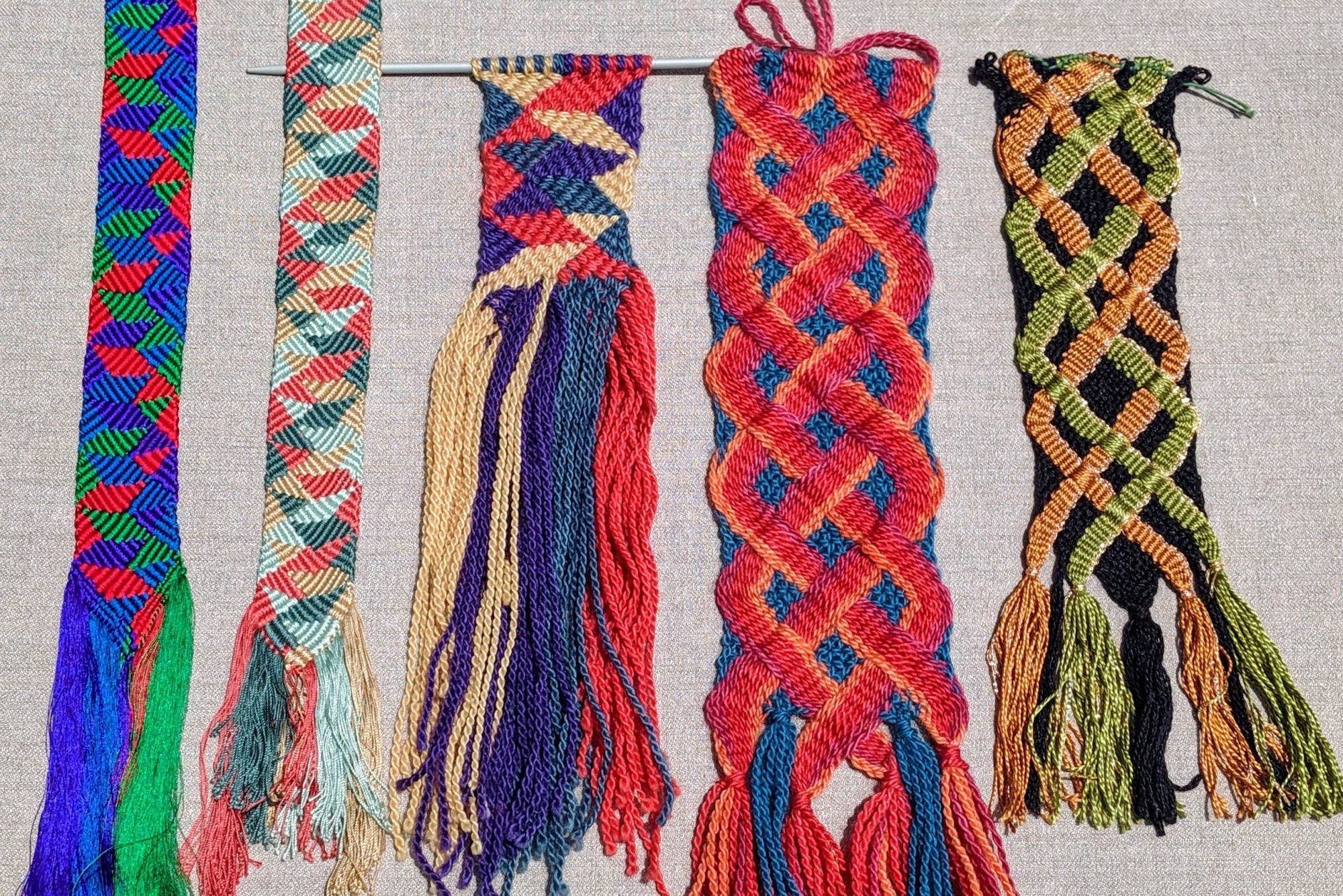 Colourful Andean braids kumihimo