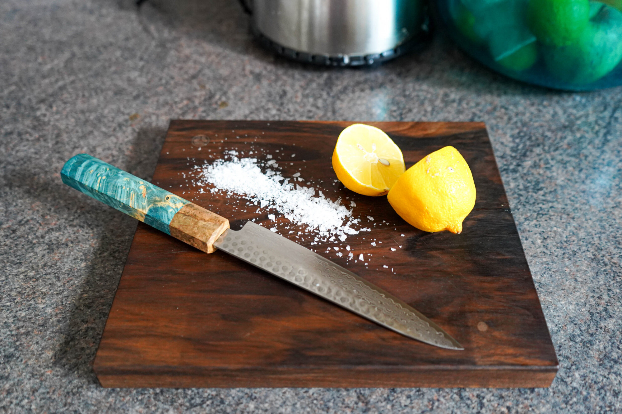 how to clean your wooden chopping board