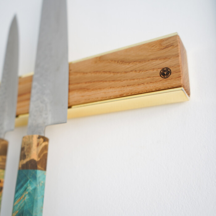 Wall Mounted Magnetic Wood Knife Rack - Oak Brass Knives