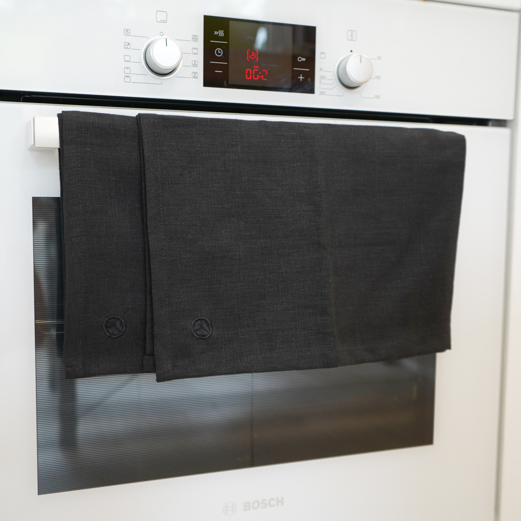 Kitchen Linen Set Of 6 Tea Towels - Off Black - on oven