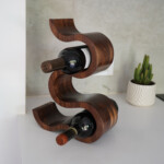 Wooden Wine Rack x 5 Bottles The Wave – Walnut, from behind