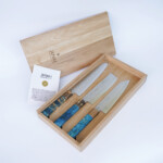 Sakai Kyuba – The Knife Set(Gyuto) – Mediterranean Blue packaging